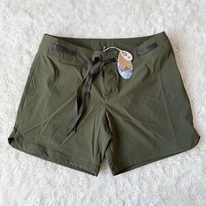 NWT Prana Woman Army Green Nylon UPF50+ Technical Shorts SMALL Outdoor Hiking